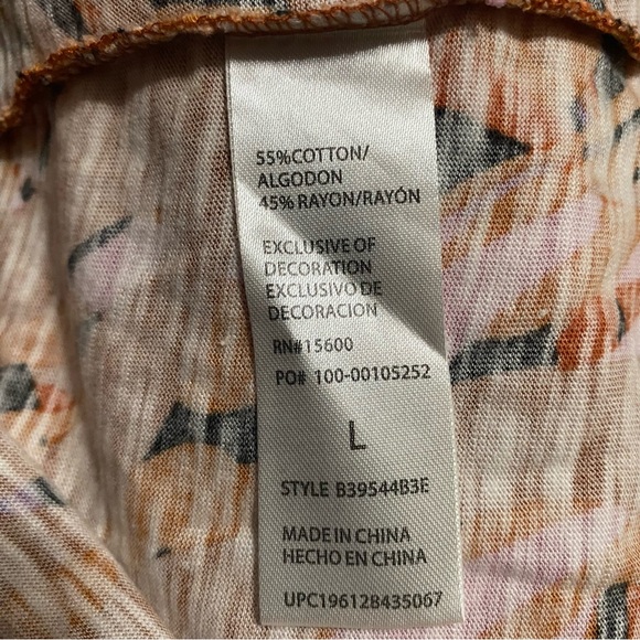 Democracy Short Sleeved Fall Top L - Picture 5 of 5